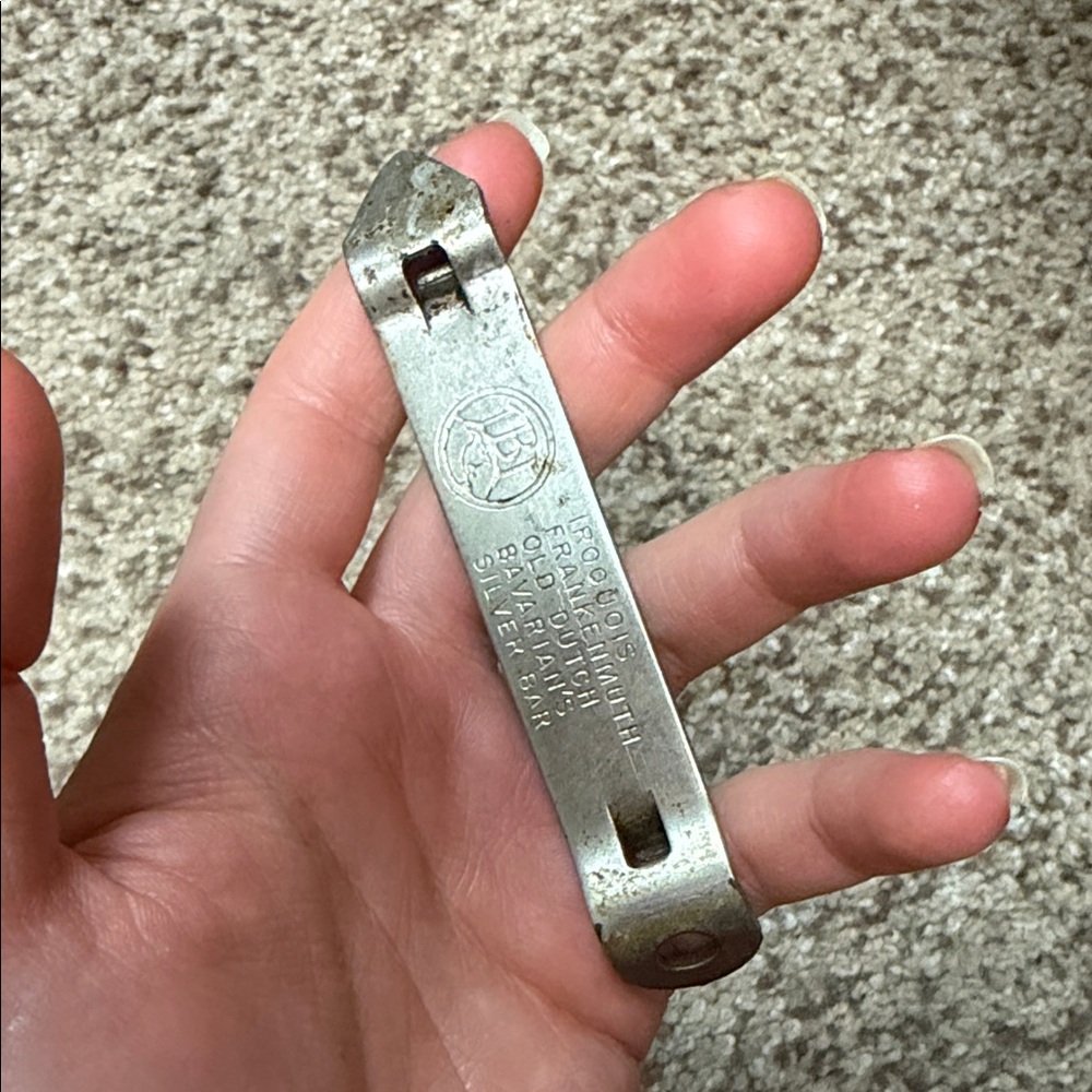 Iroquois Frankenmuth Old Dutch Bavarian's Silver Bar vintage Bottle Opener - Picture 2 of 12